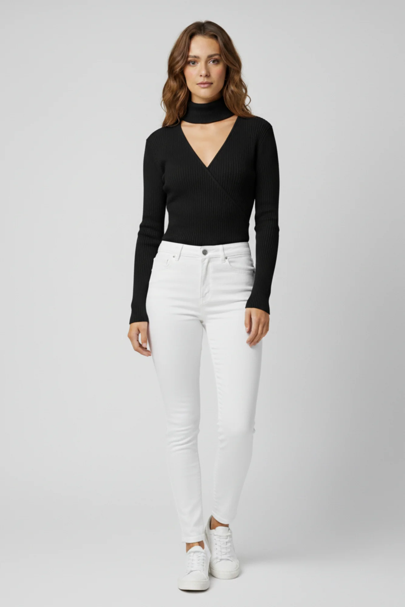 Kadın Boğazlı Pencere Detaylı Siyah Triko Kazak