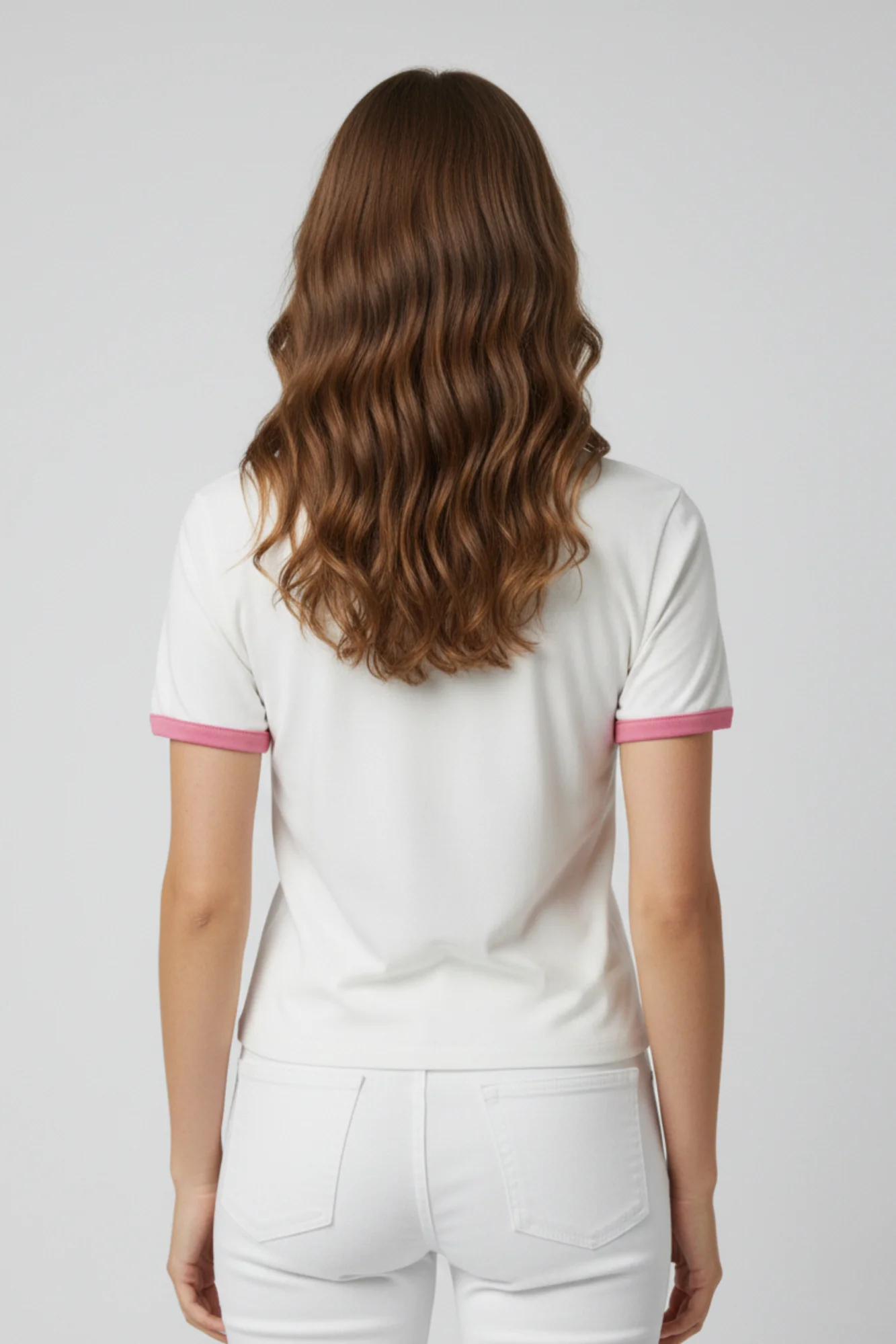 Beyaz Çiçek Baskılı Pembe Ribana Detaylı Kadın Tişört