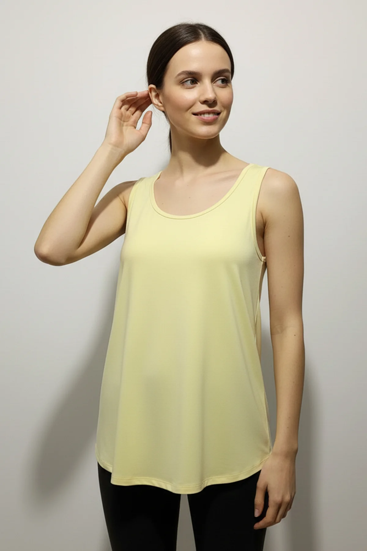 Kadın Uzun Atlet - Sarı