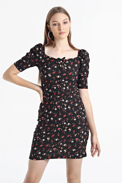 Kadın Siyah Balon Kol Kare Yaka Elbise