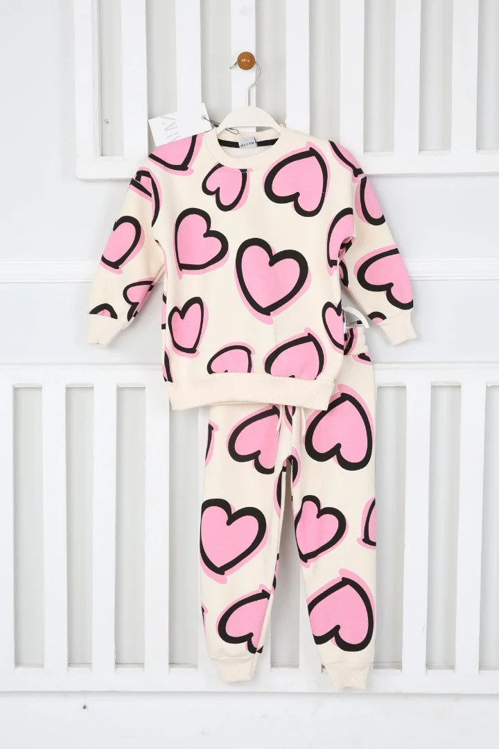 Üç İplik Şardonlu Kalp Baskılı Kız Çocuk Günlük Takım