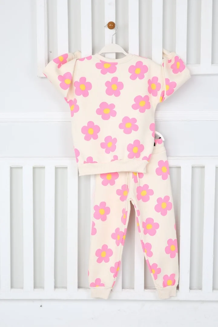 Üç İplik Şardonlu Papatya Baskılı Kız Çocuk Günlük Takım