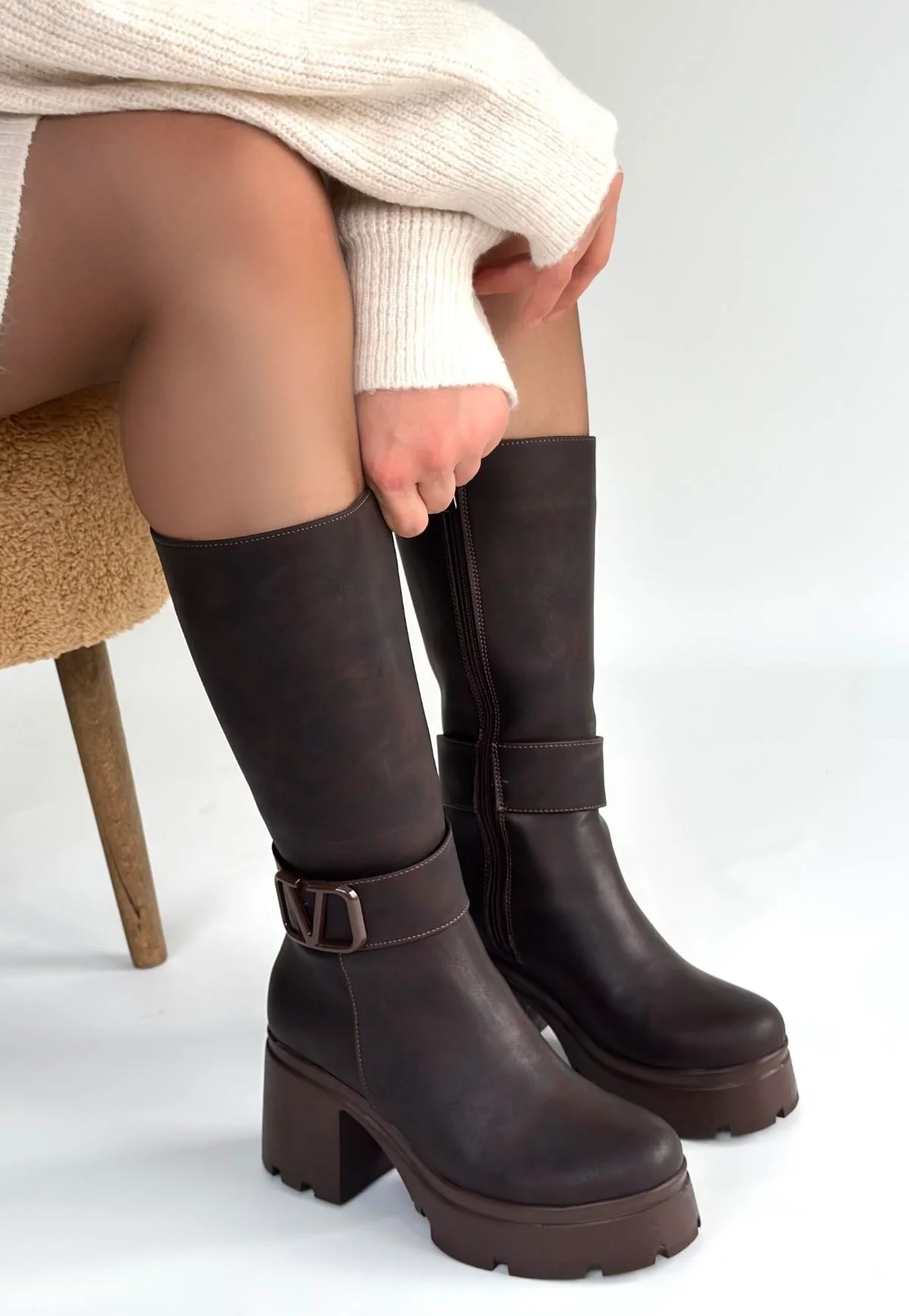 Moki Kahverengi Nubuk Topuklu Çizme