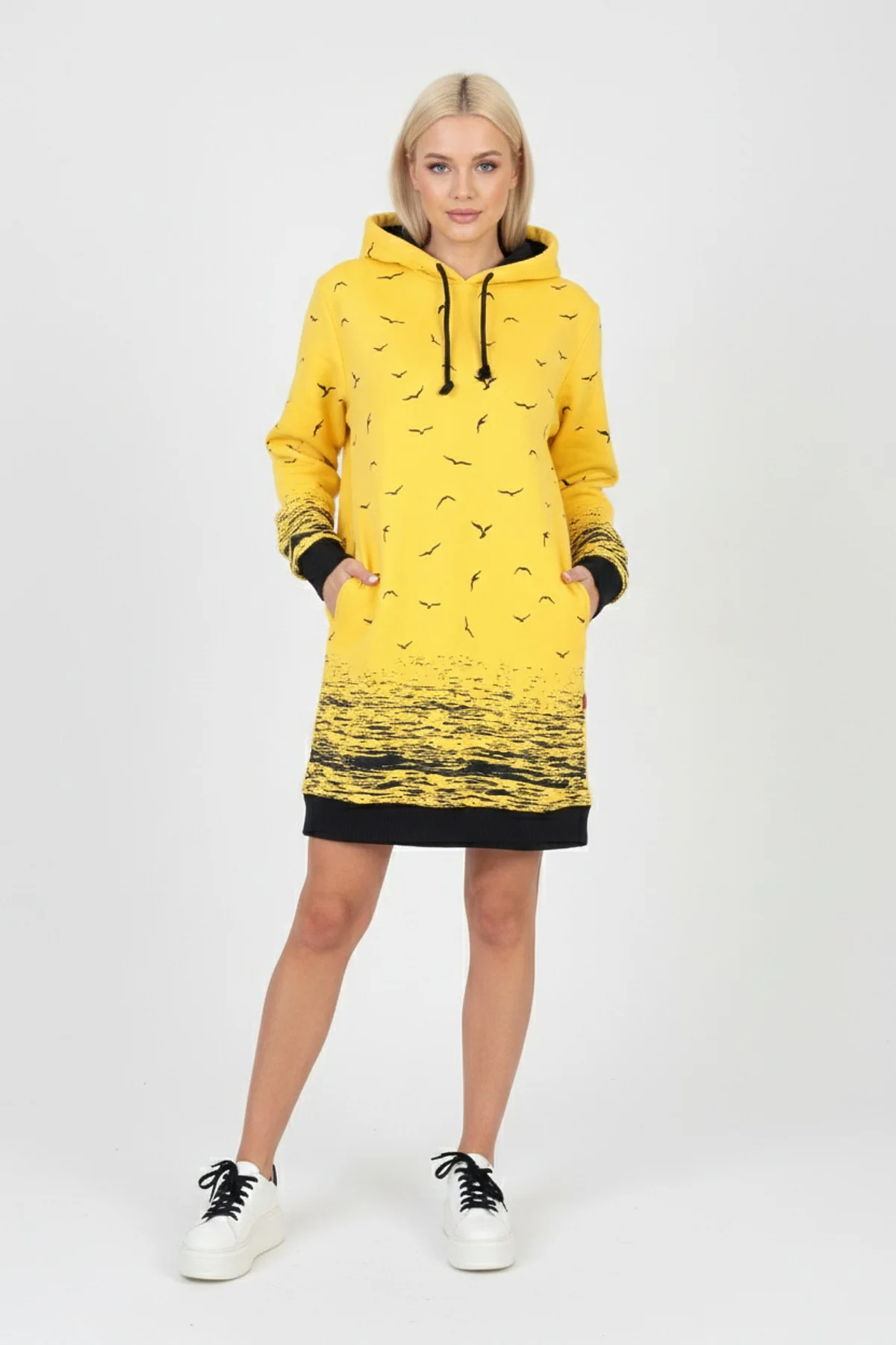 Kadın Sarı Martı Desenli Kapüşonlu Cepli Uzun Kollu Jakarlı İnterlok Penye Sweatshirt Elbise