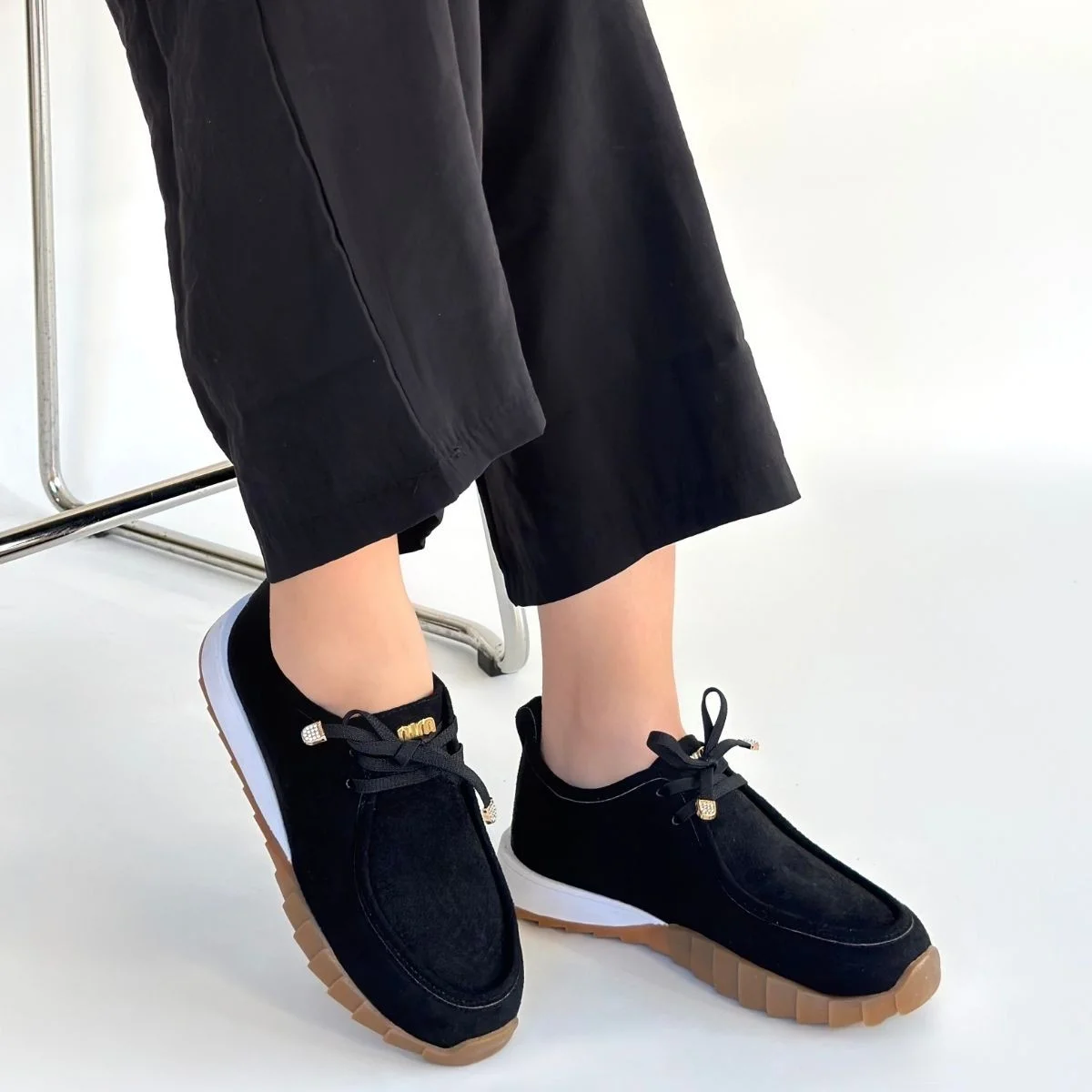 Sier Siyah Süet Bağcıklı Spor Ayakkabı