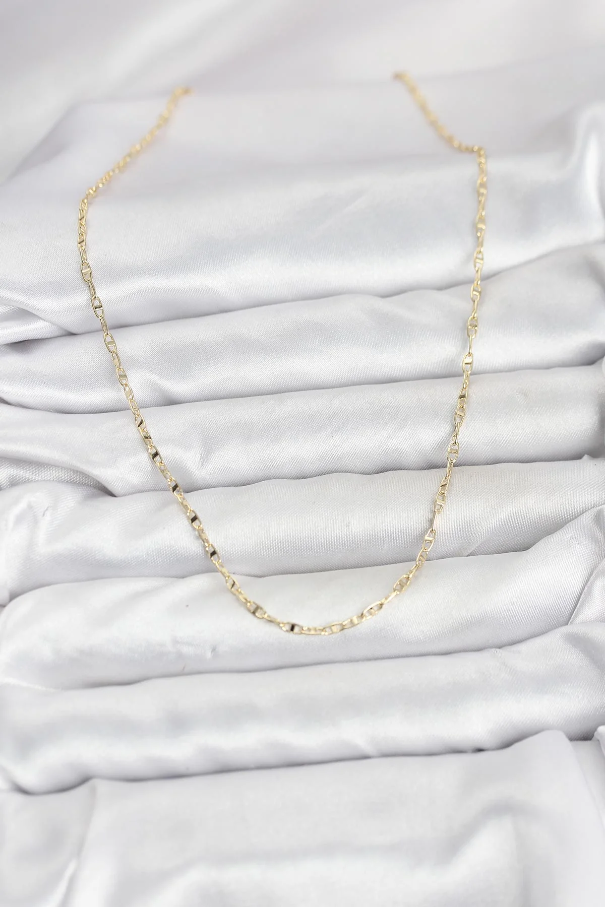 CM 14K Gold Renk Pirinç Gemi Zinciri Model Kadın Kolye