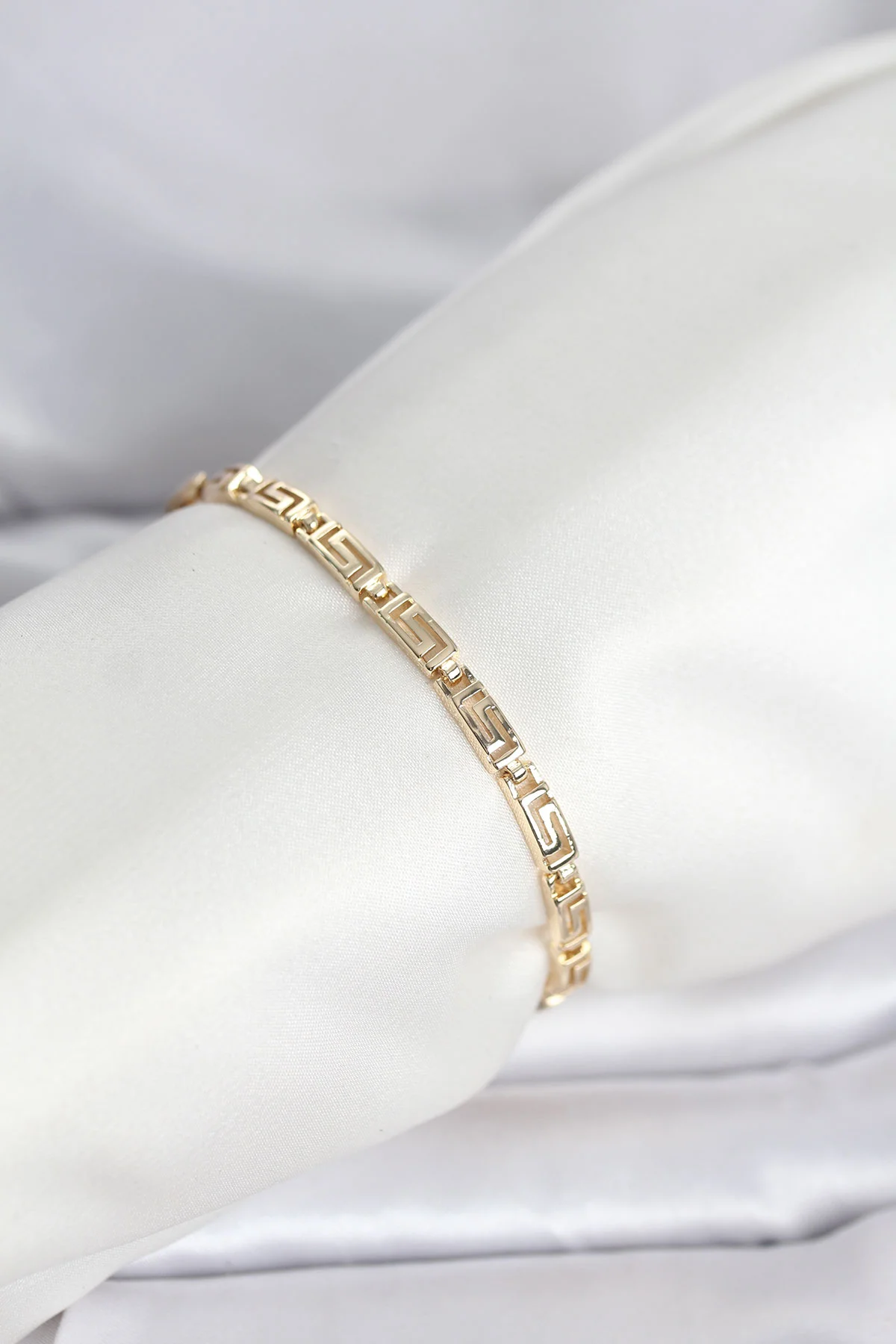 CM 14K Gold Renk Geometrik Model Kadın Bileklik