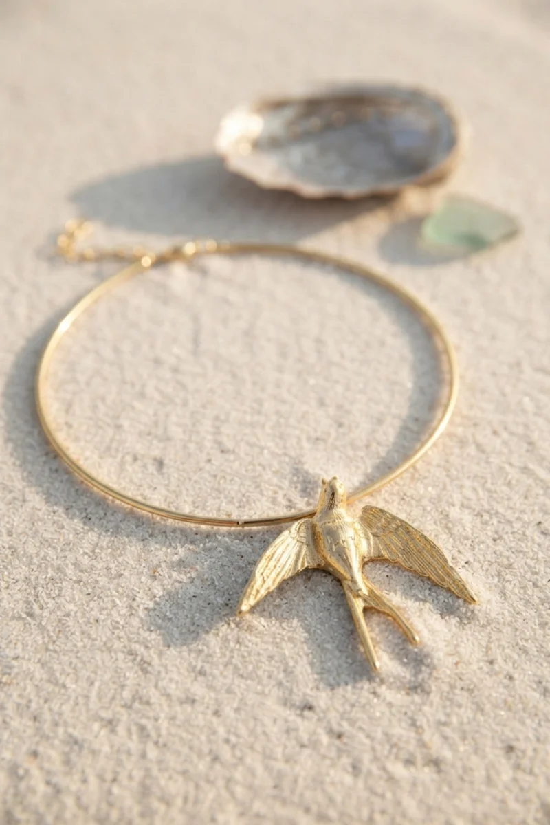 Kırlangıç Model Gold Renk Choker Kadın Kolye