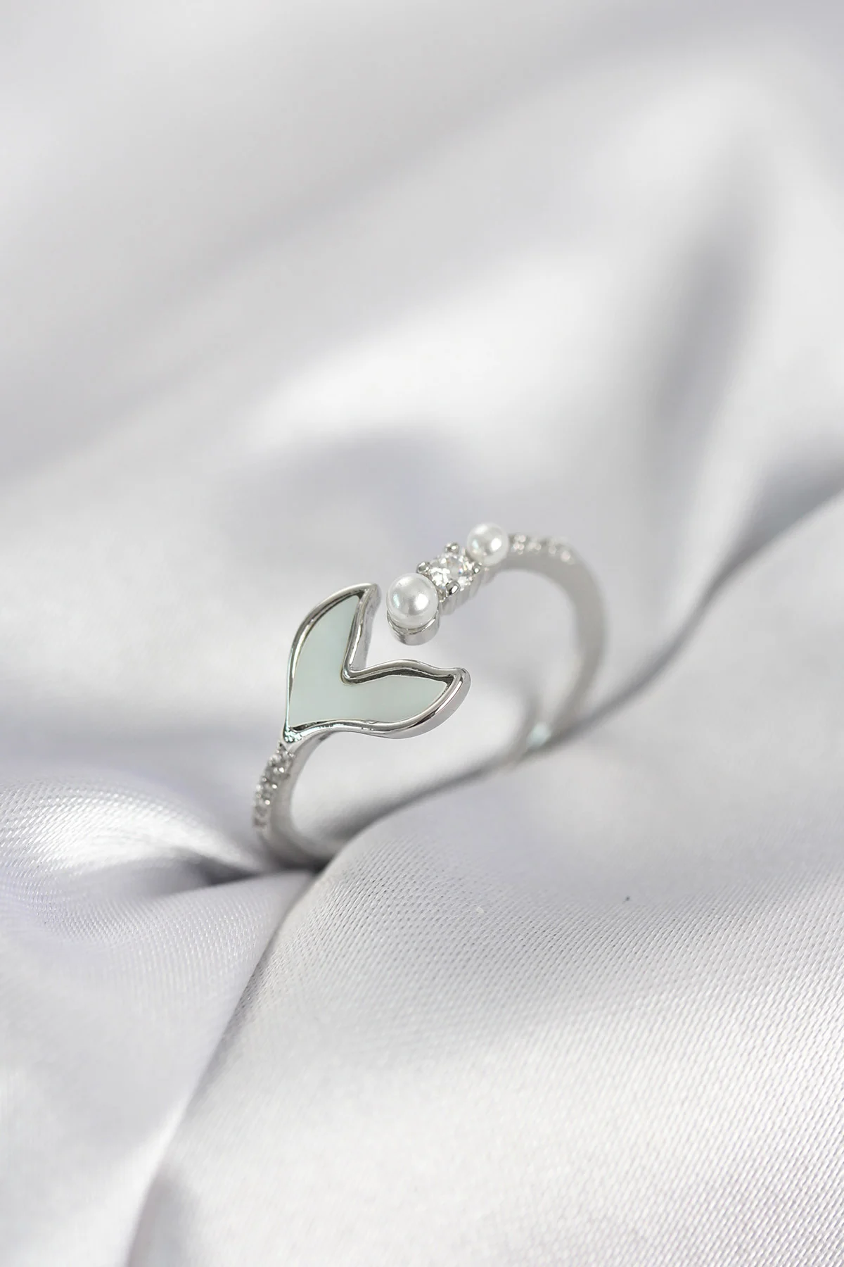 Gümüş Renk Balık Kuyruğu Model Kadın Yüzük