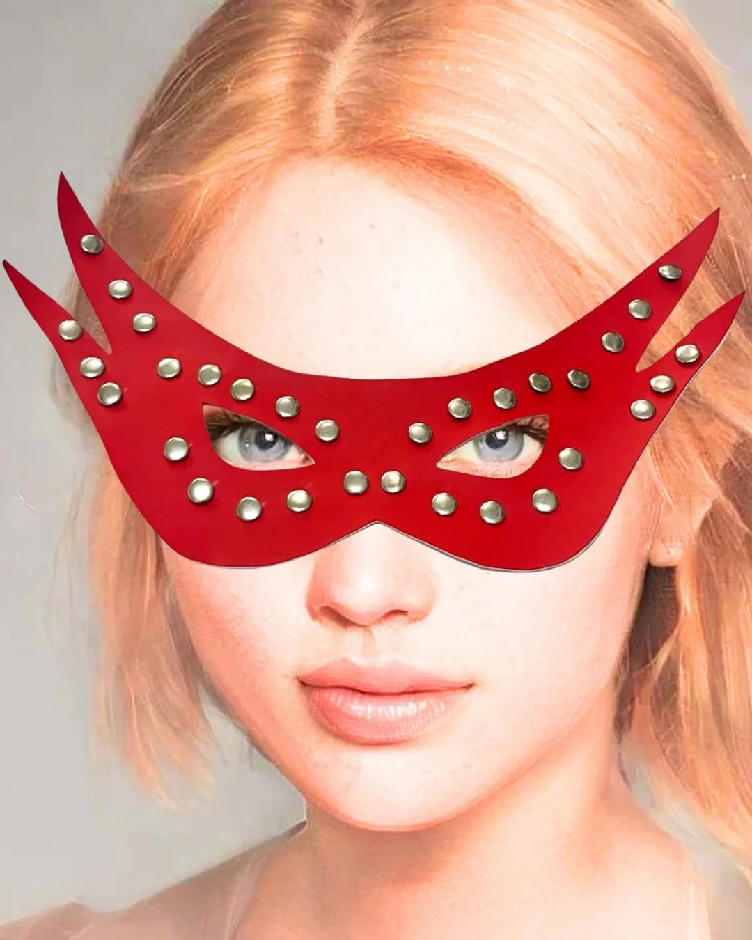 Deri Fantezi Kırmızı Parti Maskesi
