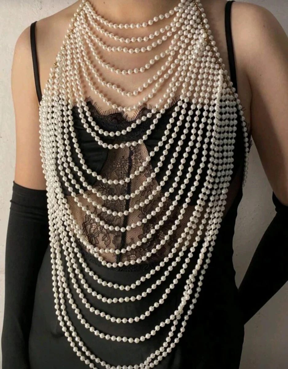 İncili Seksi Vücut Aksesuarı , Şık Bustiyer