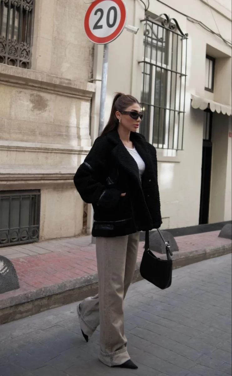 Cıt Cıt Detaylı Peluş Mont Ceket - Siyah -