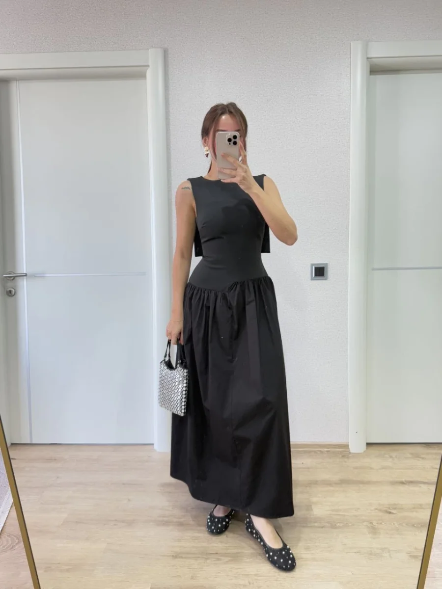 Krep Arkası Kanat Arka Ön Pens Detaylı Uzun   Elbise - Siyah -