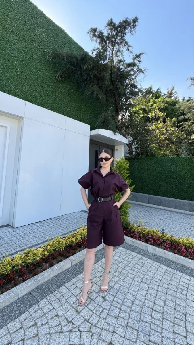 Yakalı Gömlek Kemerli Şortlu Takım - Bordo -