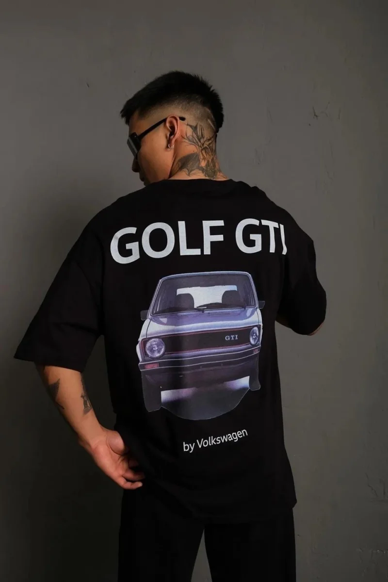Oversize Baskılı Tişört – Golf GTI Retro Araba Desenli,- Siyah -