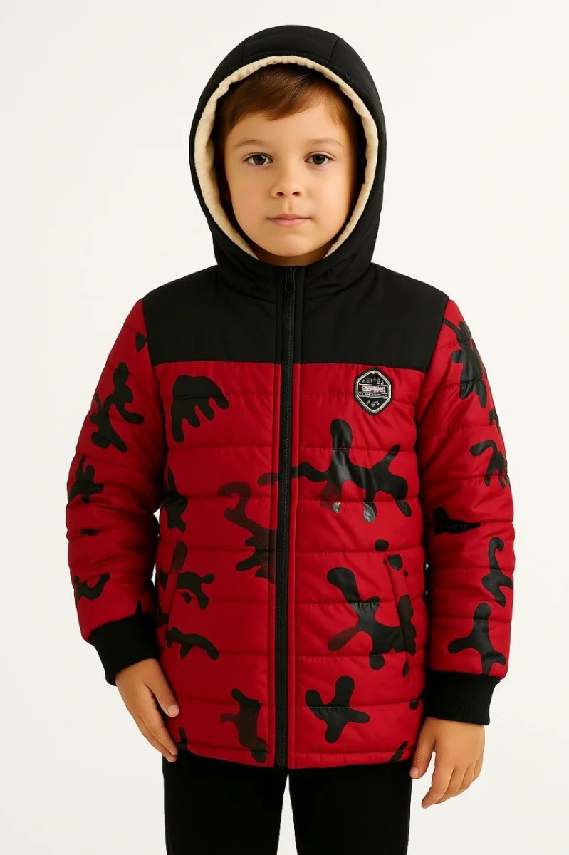 Kamuflaj Desenli Mont İçi Sıcak Tutan Pelüş Astarlı, Kapüşonlu, Fermuarlı Kışlık Su İtici Şişme Mont - Kırmızı