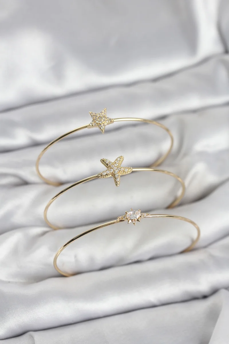 Gold Renk Zirkon Taşlı Deniz Yıldızı Model 3'lü Kadın Bileklik Kombini