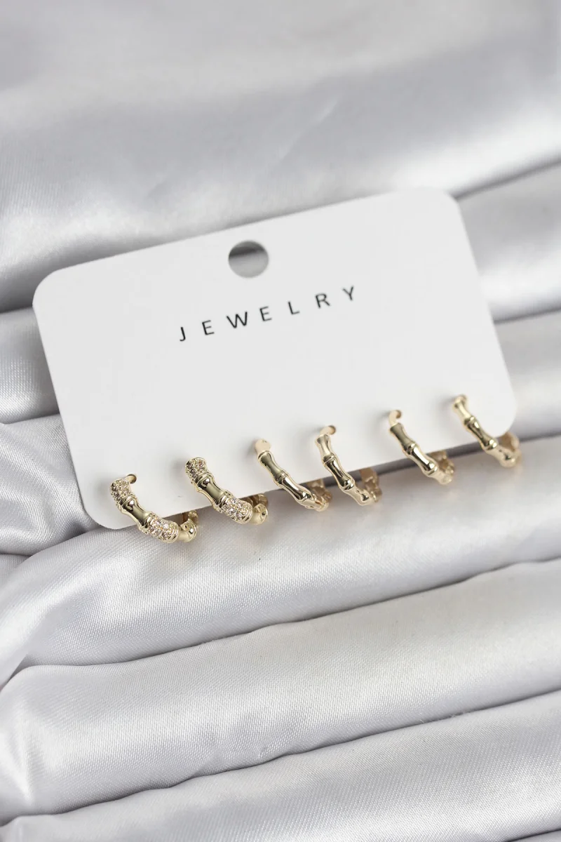 Gold Renk Pirinç Kemik Model 3 Çift Kadın Küpe Seti