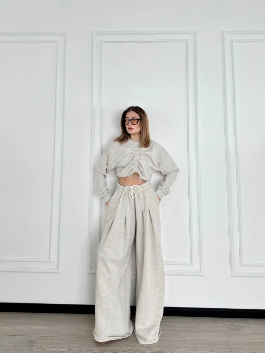 Uzun Kollu Önü İp Büzgülü Crop ve Pantolon İkili Takım - Gri -