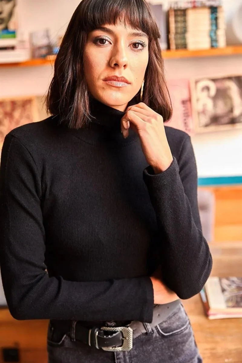 Kaşkorse Boğazlı Full Likralı Fitilli Body Kazak - Siyah