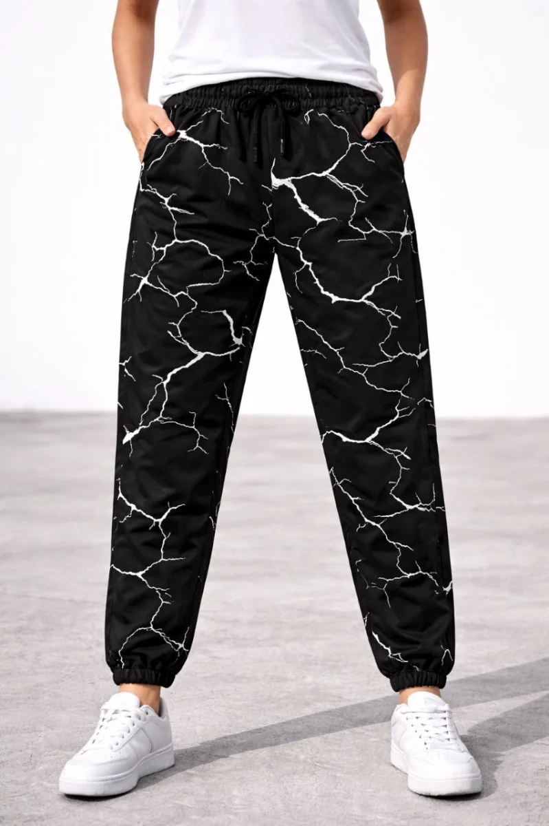 Kadın Dijital Baskılı Eşofman Altı Kışlık Üç İplik Şardonlu Kumaş Lastikli Paça, Cepli, Rahat Kalıp - Siyah