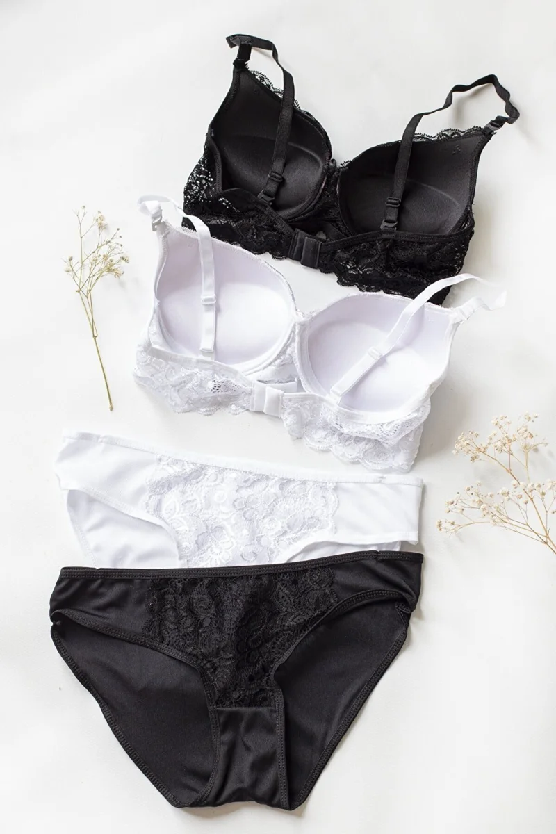 Kadın Siyah Ve Beyaz Dolgulu Balenli Sütyen Külot 2'li Paket