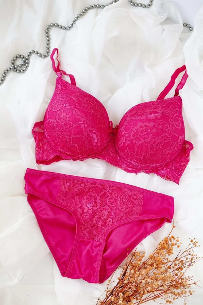 Kadın Fuşya Dolgulu Dantel Sütyen Ve Külot Takım