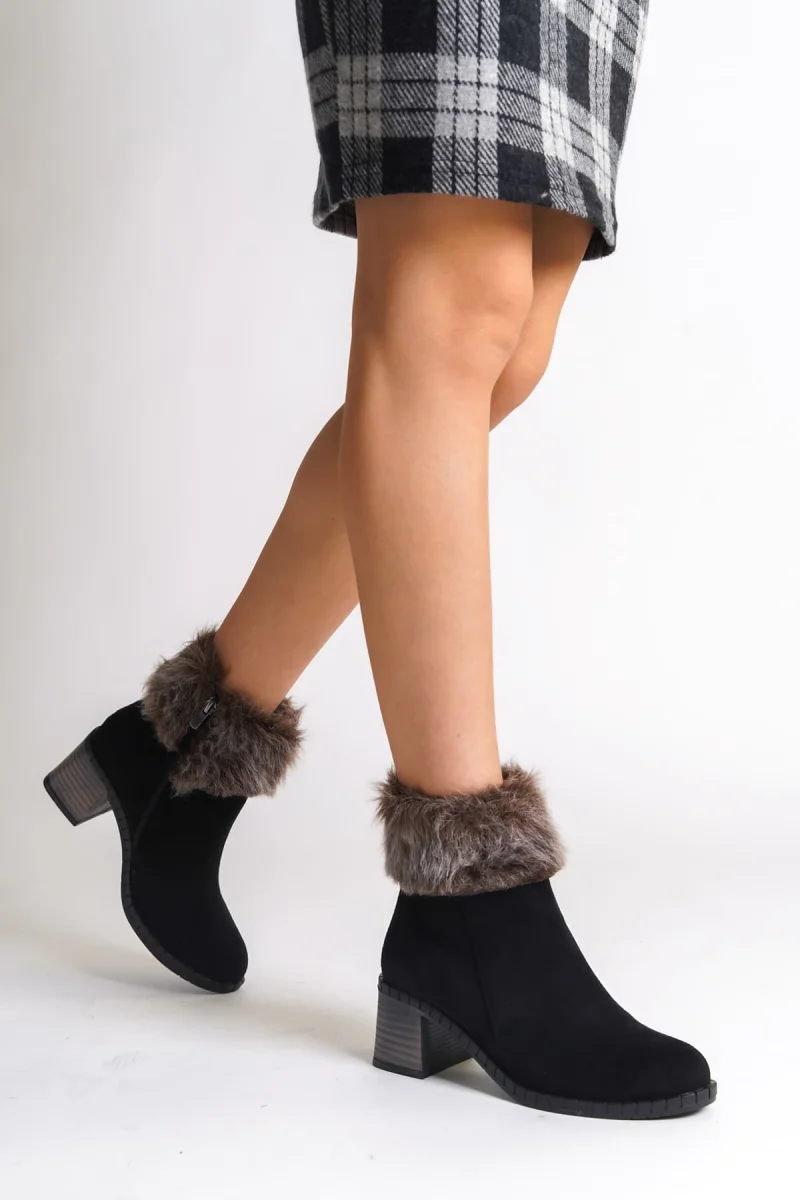 JULIA Fermuarlı Ortopedik Taban Tüylü Topuklu Süet Kadın Bot  SST - Siyah