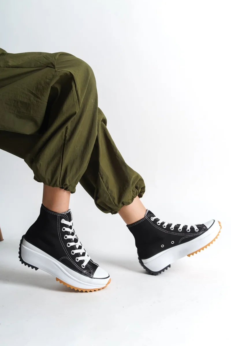 ROMA Bağcıklı Ortopedik Taban Kadın Sneaker Spor Ayakkabı  TBT - Siyah