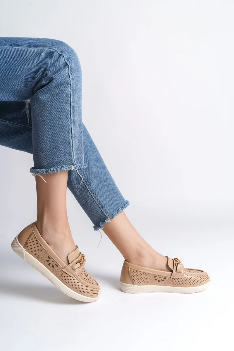 LIZY Bağcıksız Ortopedik Rahat Taban Çiçek Desenli Kadın Babet Ayakkabı CKT - Ten