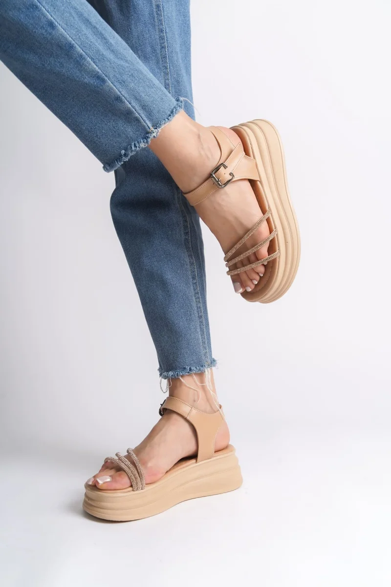 EVA Kalın Tokalı Taşlı Şeritli Ortopedik Taban Kadın Sandalet  CTT - Ten