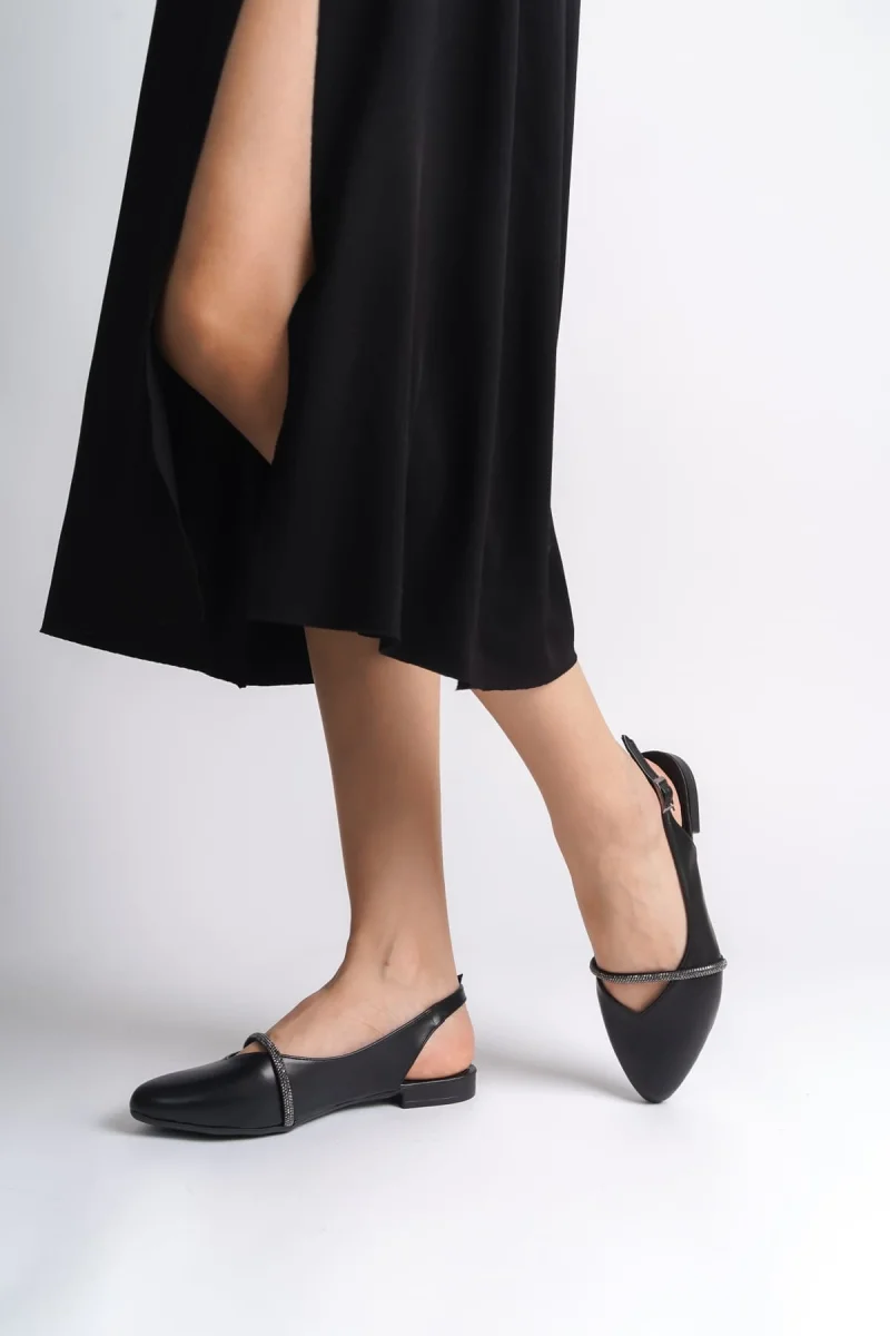 ALLISON Tokalı Ortopedik Rahat Taban Taş Detaylı Kadın Babet Ayakkabı  CST - Siyah