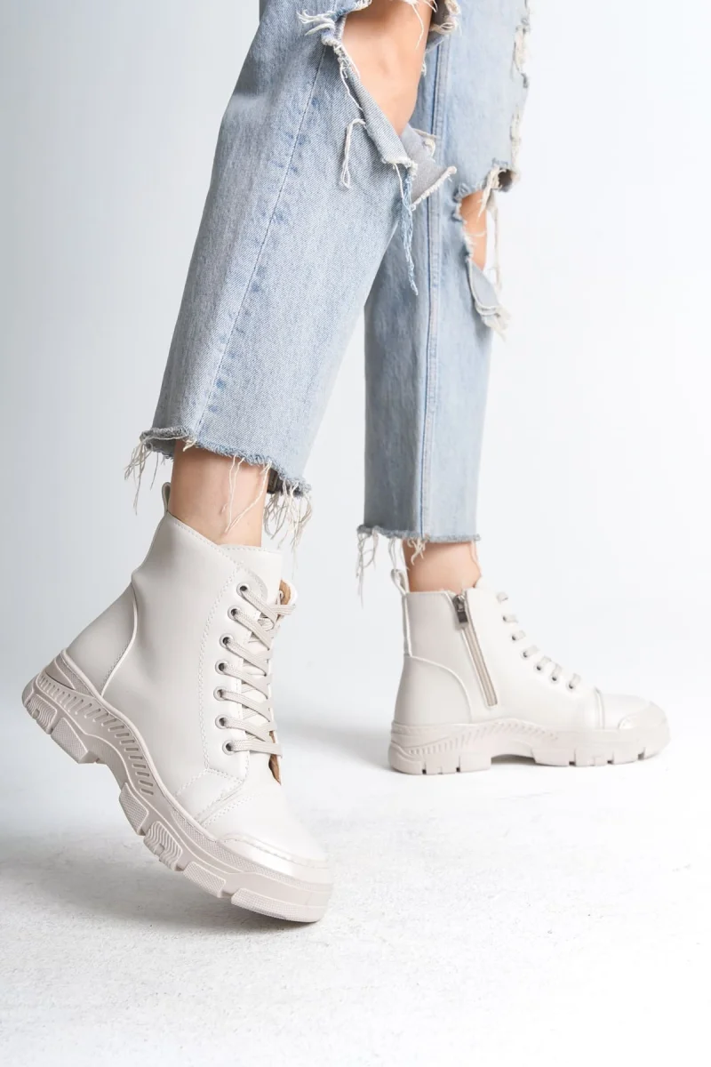 BLOOM Bağcıklı Fermuarlı Ortopedik Taban Kadın Bot  CKT - Krem