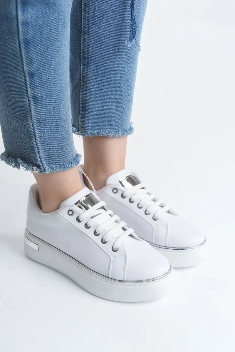 MINA Bağcıklı Ortopedik Taban Kadın Sneaker Spor Ayakkabı  CBT - Beyaz/Gümüş