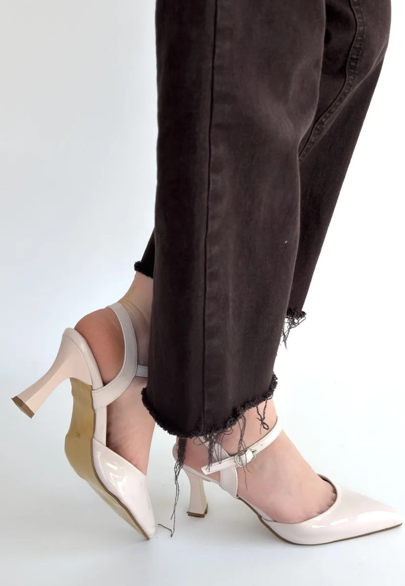 Suden Bej Rugan Topuklu Ayakkabı