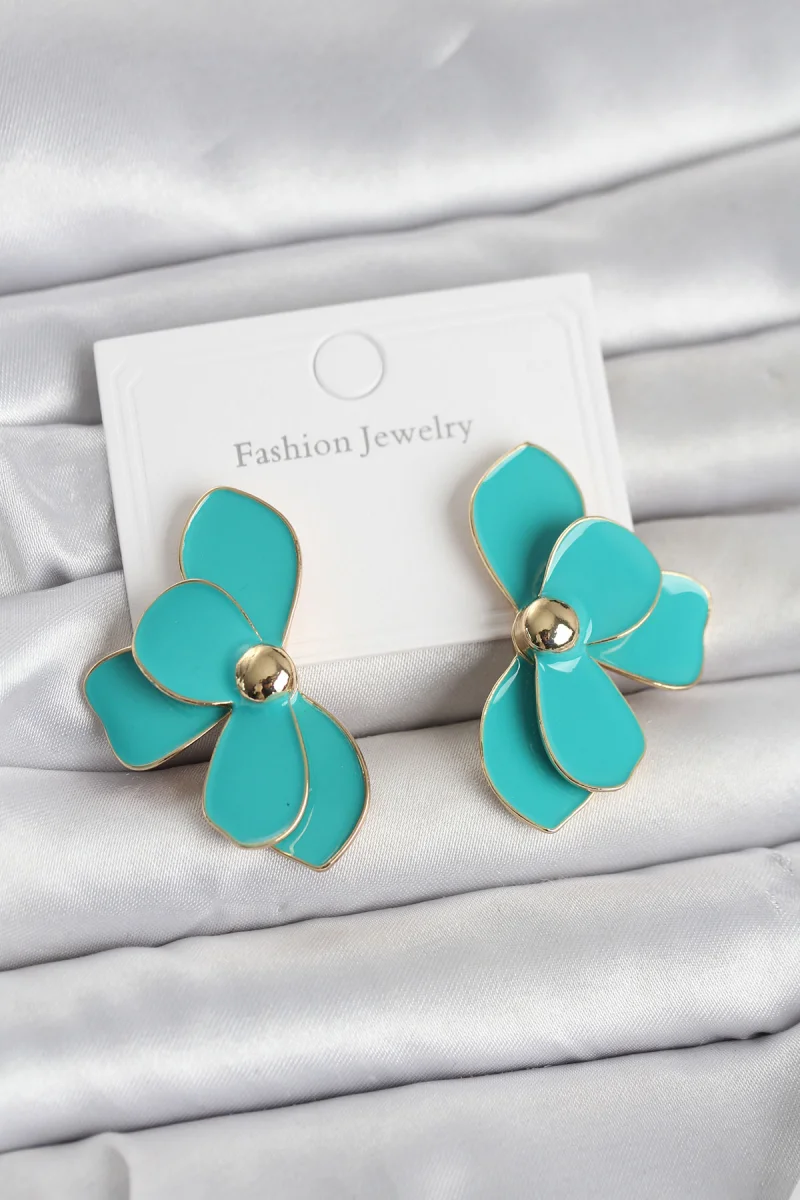 Turkuaz Mineli Lotus Model Pirinç Kadın Küpe