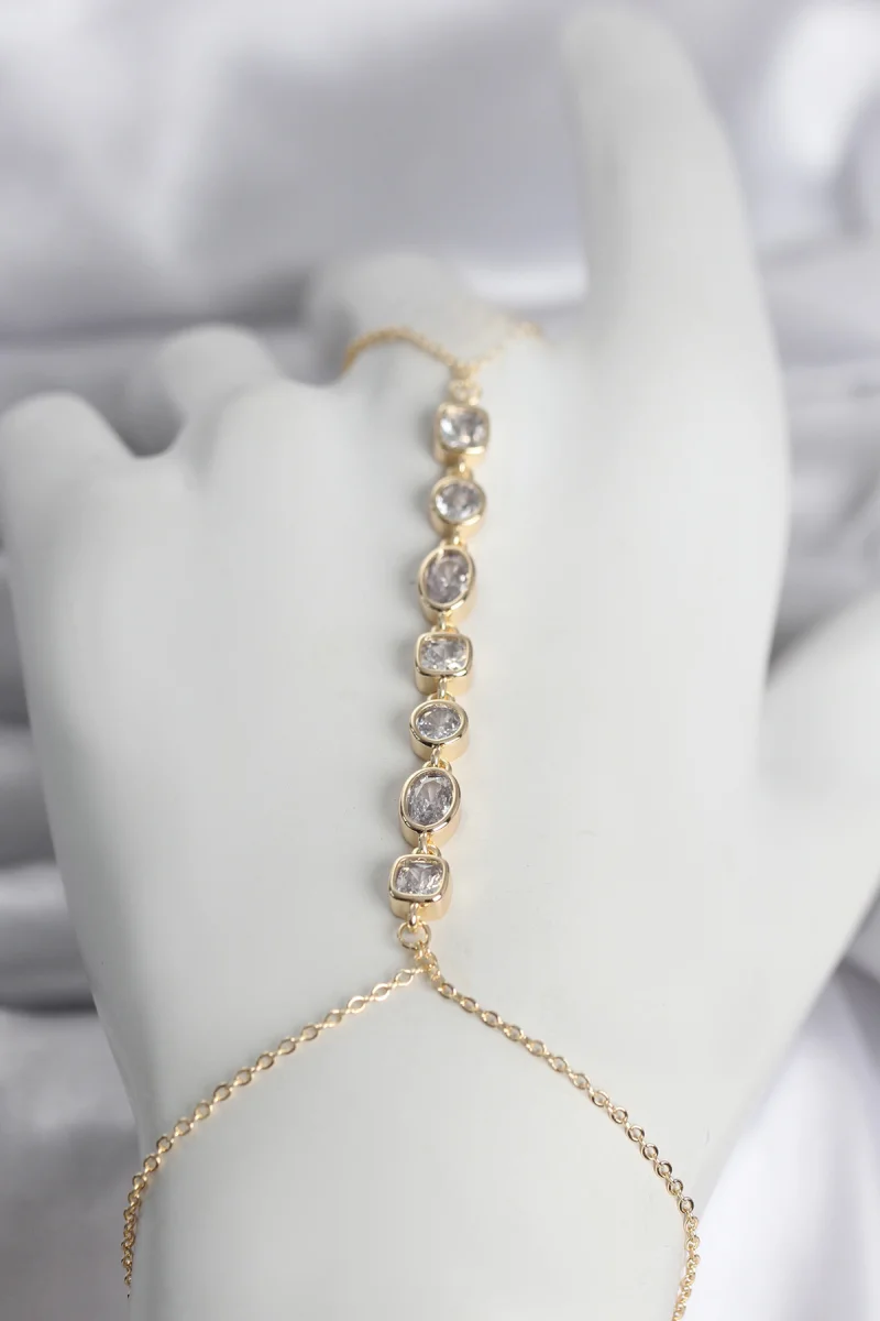 Pirinç Gold Renk Sıralı Zirkon Taşlı Kadın Şahmeran