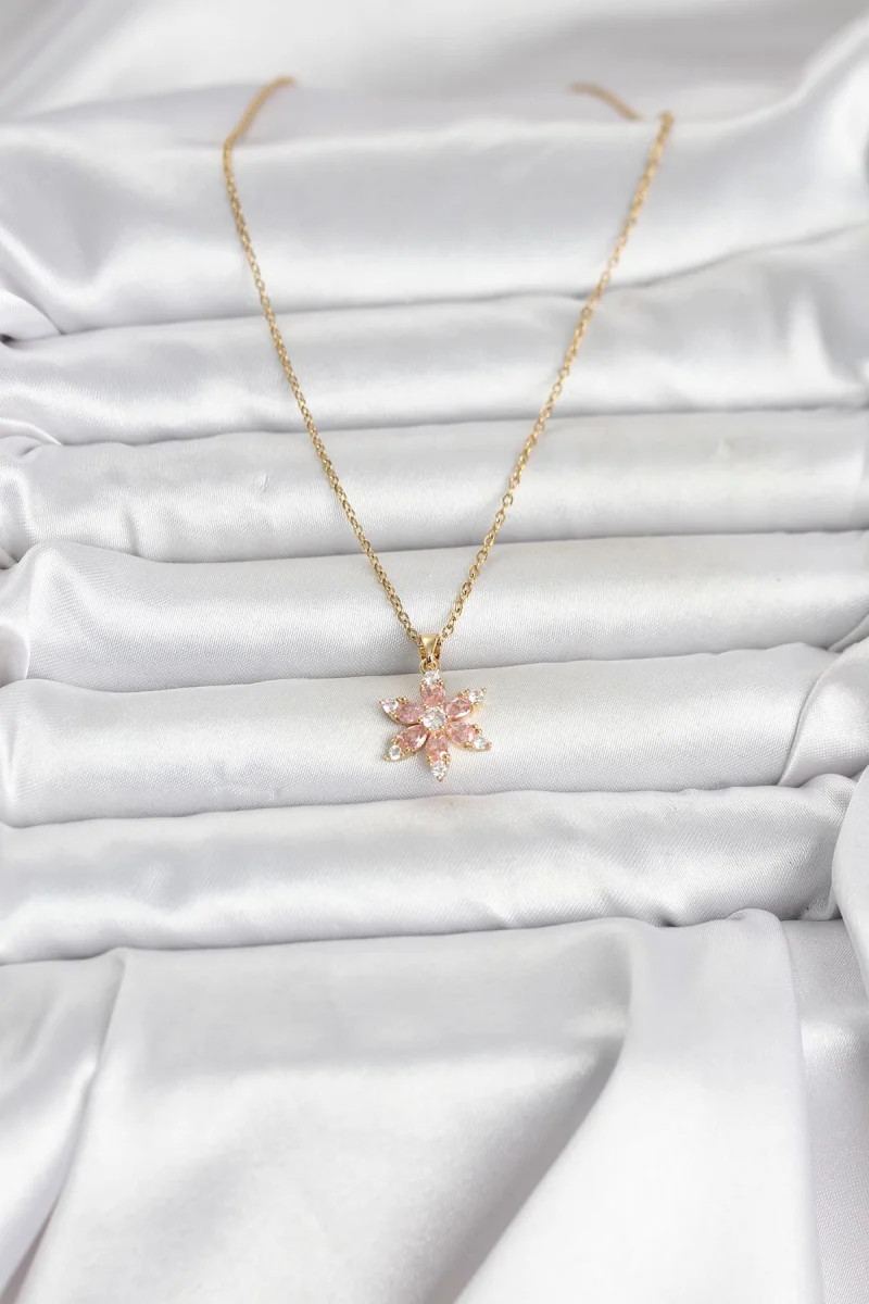 316L Çelik Zincir Gold Renk Pembe Lotus Model Kadın Kolye