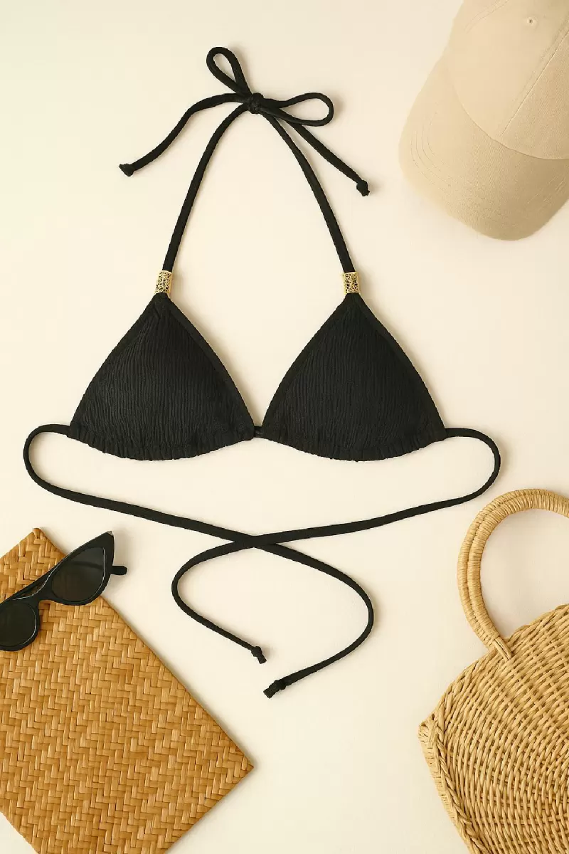 Kadın Siyah Pedli Üçgen Bikini Üstü Halter Bağlamalı Aksesuarlı