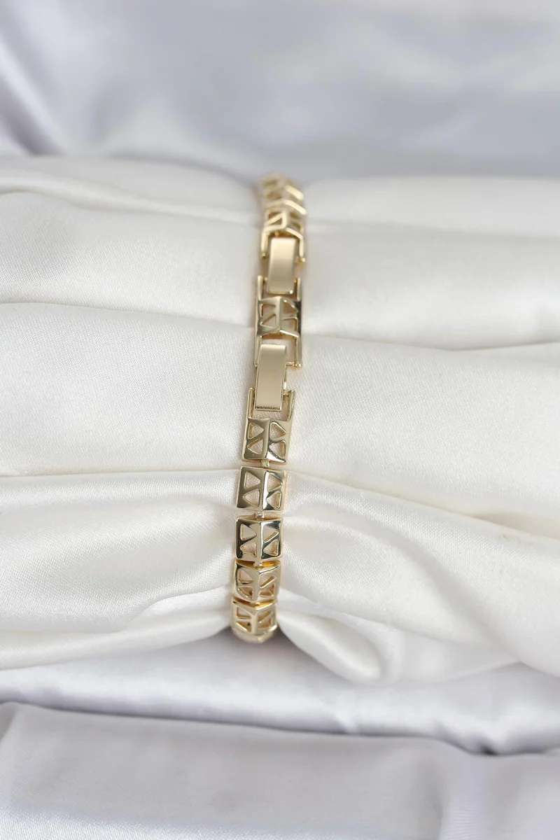 Xuping Zirkon Taşlı Gold Renk Kadın Bileklik