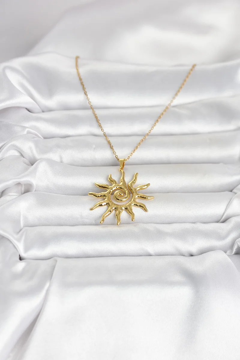 316L Çelik Gold Renk Bohem Güneş Model Kadın Kolye