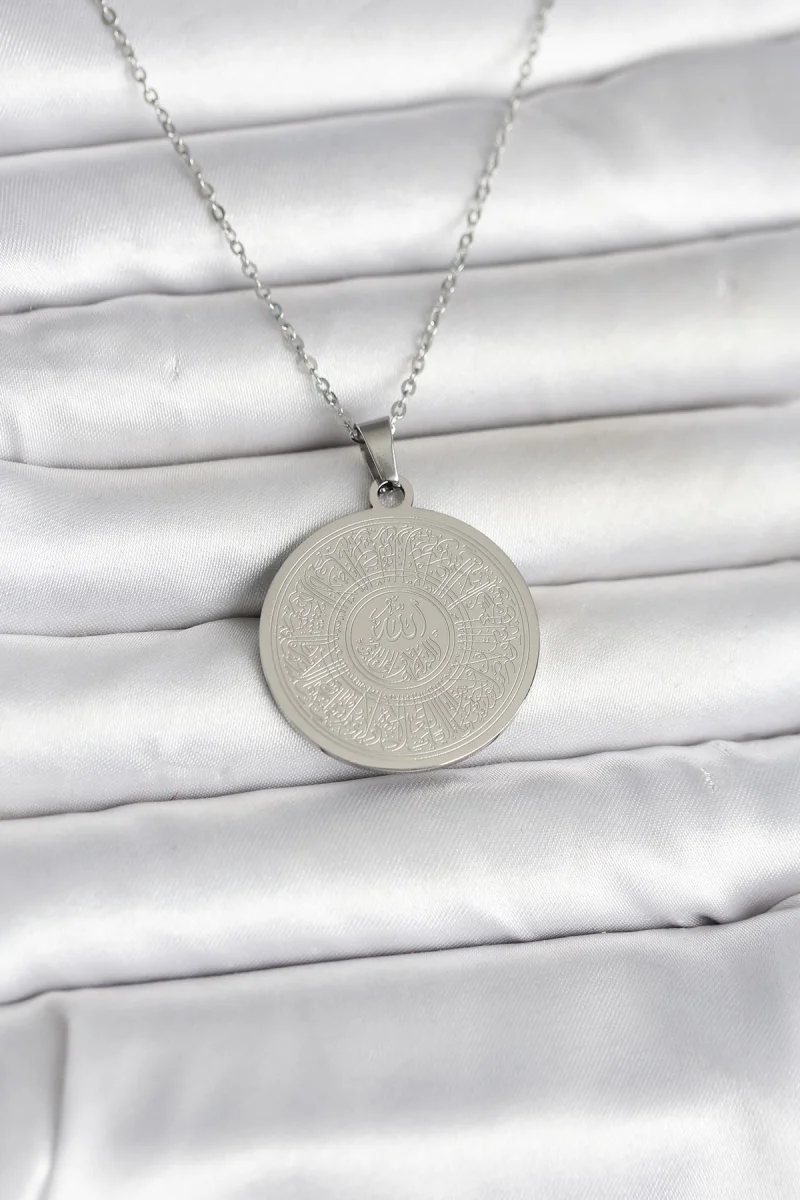 316L Çelik Gümüş Renk Ayetel Kürsi Yazılı Kolye