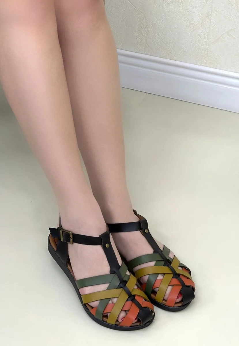 Woji Siyah Deri Kemerli Sandalet