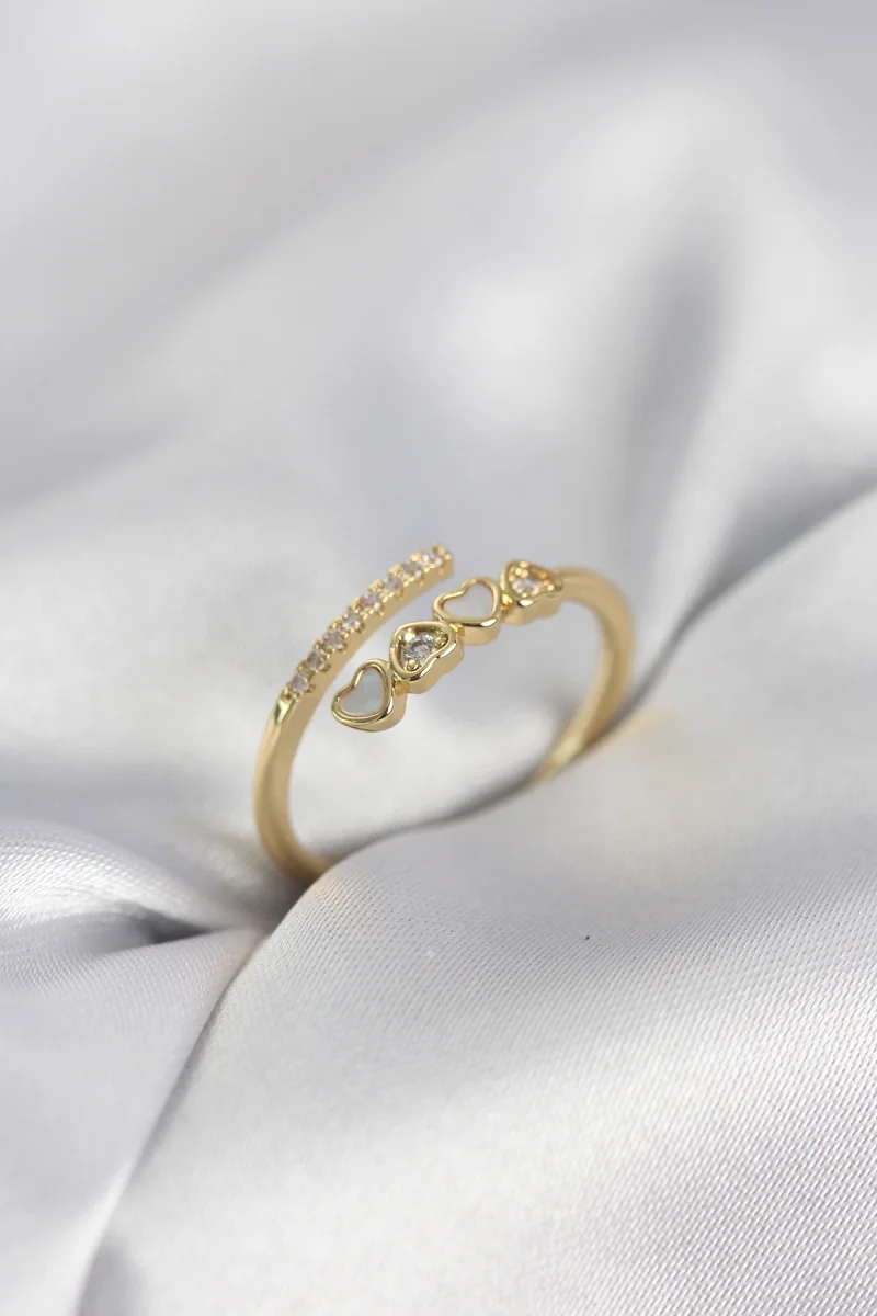 Gold Renk Zirkon Taşlı Minimal Kalp Model Kadın Yüzük