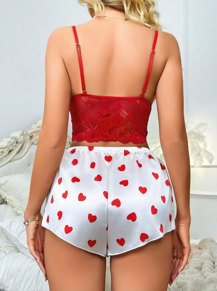 Kadın Kırmızı Kalp Desenli Şort Askılı Dantel Üst Pijama Takımı 2218