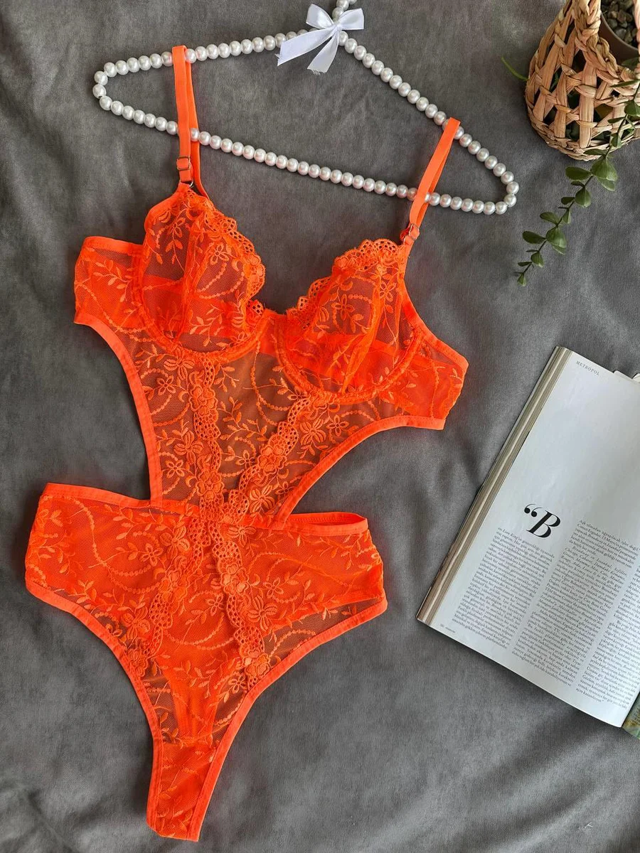 Çiçek Desenli Turuncu Bodysuit
