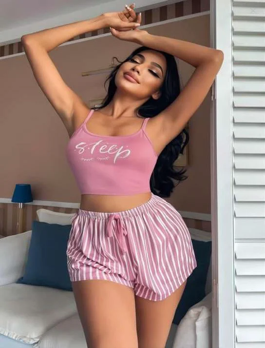 Çizgili Askılı Şortlu Pijama Takımı