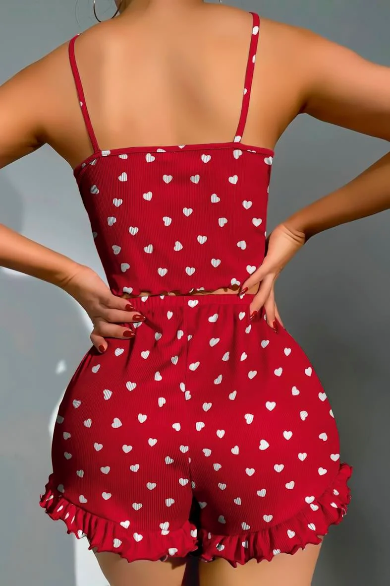 Pamuklu Kırmızı Üstüne Beyaz Kalp Desen Fitilli Askılı Şortlu Pijama Takımı