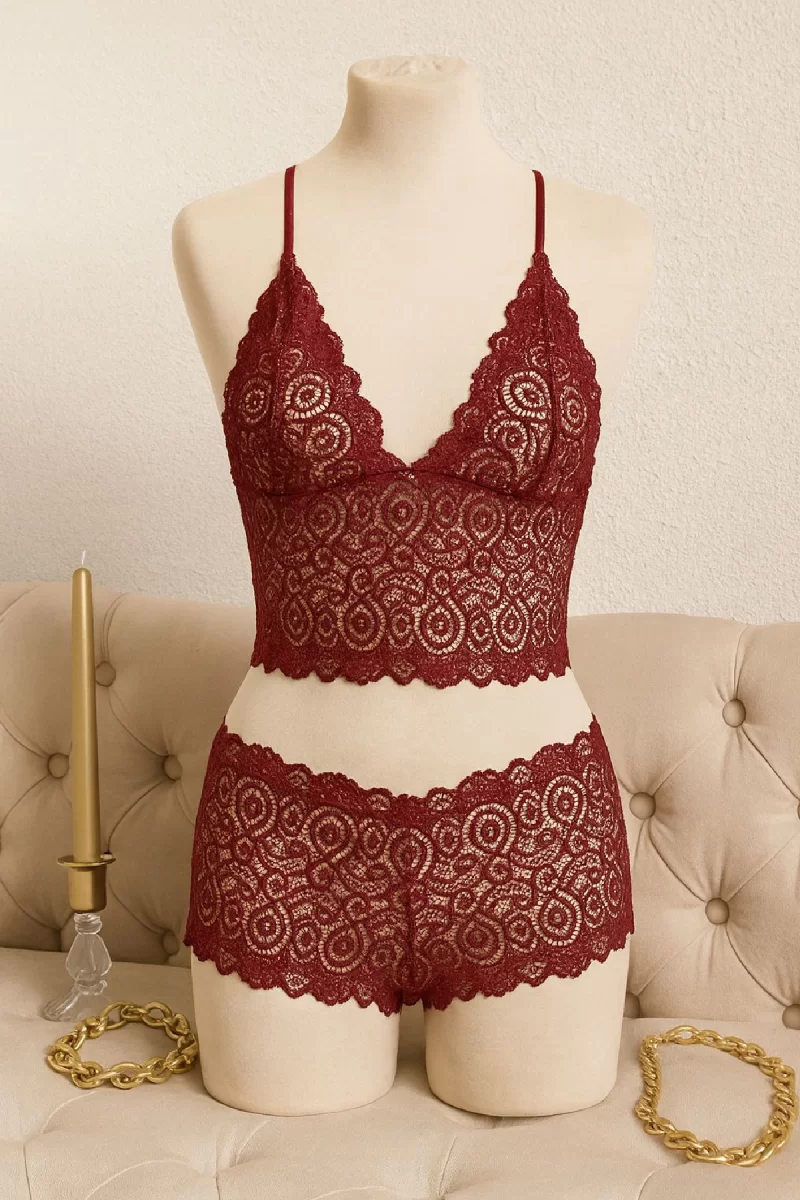 Kadın Bordo Dantel Bralet Şort Takımı – Asil ve Sofistike İç Giyim