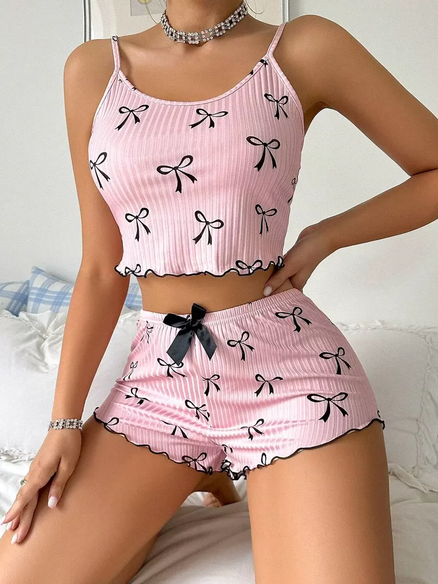 Pembe Fiyonklu Askılı Şortlu Kadın Pijama Takımı, Yumuşak Kumaş, Şık Detaylar,Yazlık Kadın Pijama